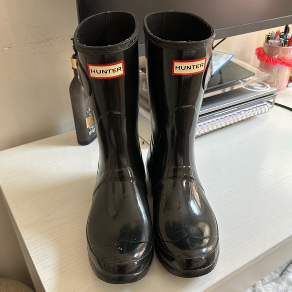 Hunter Short Boots - Picture 2 of 4